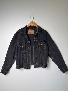 Levi's Black Denim Trucker Jacket with Button Front Medium Vintage